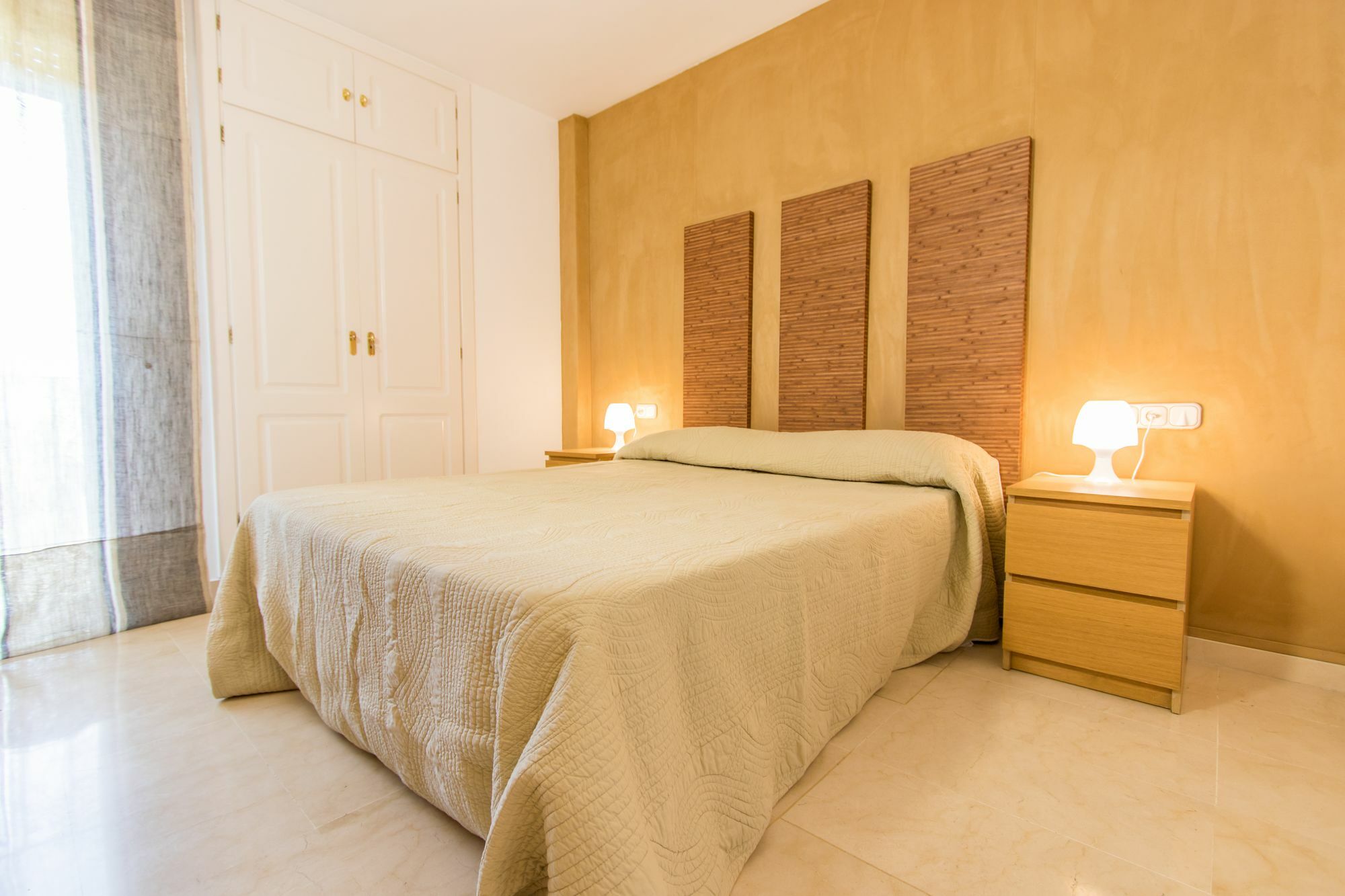 Apartamento Almunia กรานาดา ภายนอก รูปภาพ
