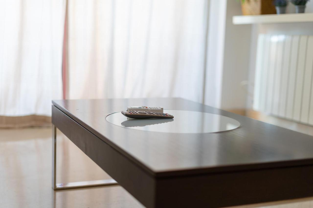 Apartamento Almunia กรานาดา ภายนอก รูปภาพ